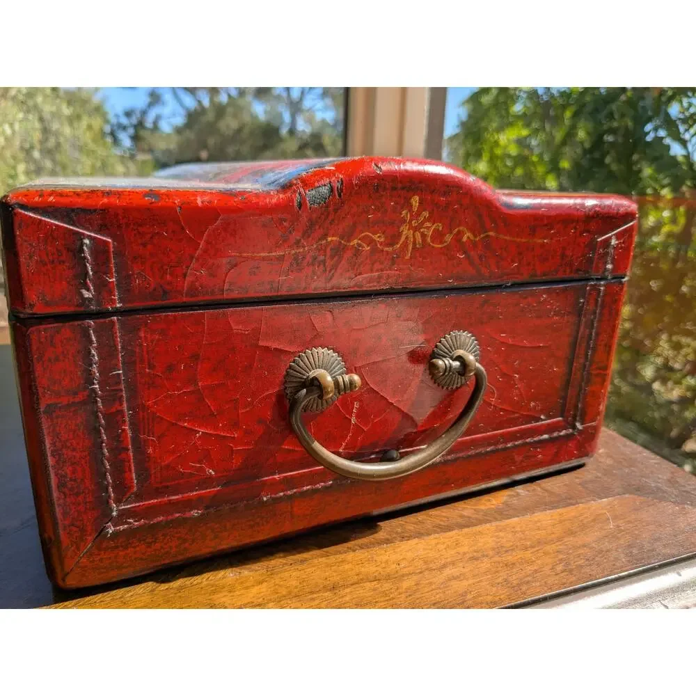 Antique Republic Period Chinese Red Lacquer Leather Trunk - Peacock - 13